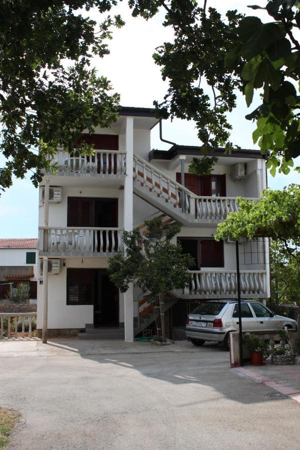 Apartments With A Parking Space Starigrad, Paklenica - 6618 Esterno foto