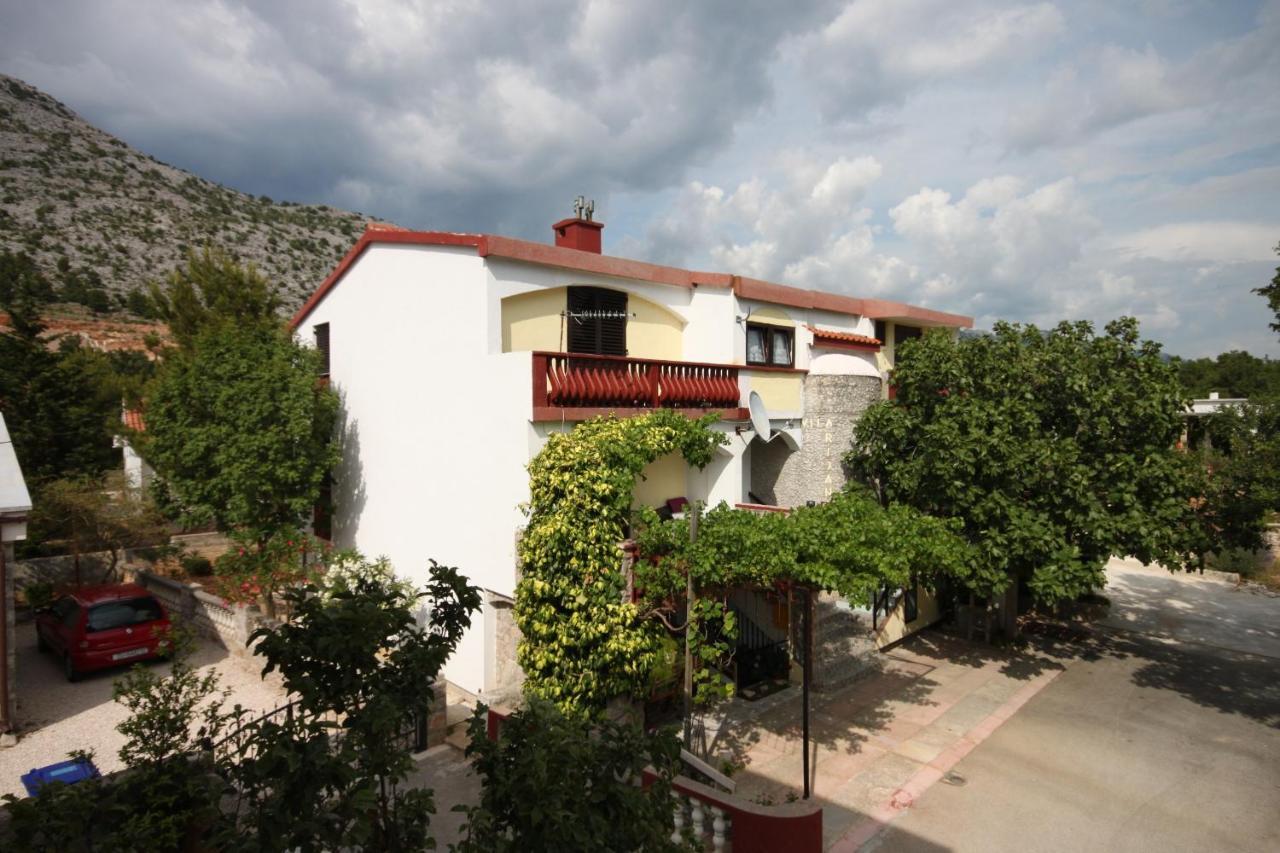 Apartments With A Parking Space Starigrad, Paklenica - 6618 Esterno foto