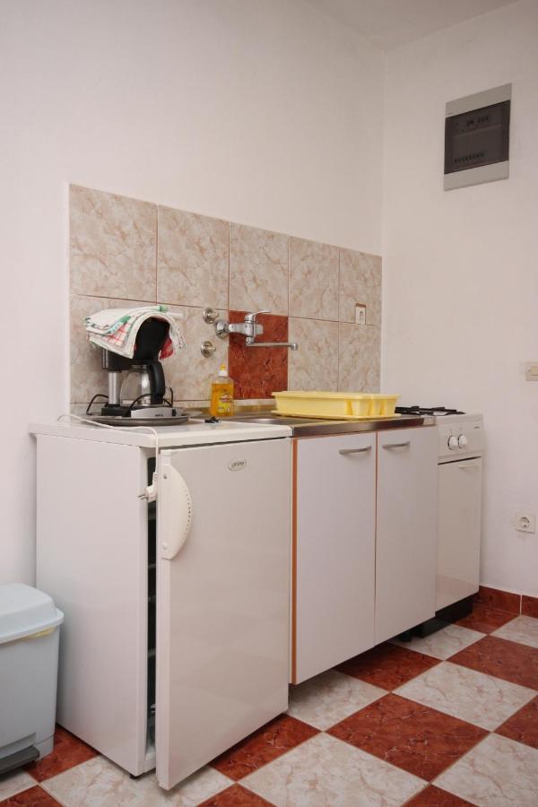 Apartments With A Parking Space Starigrad, Paklenica - 6618 Esterno foto
